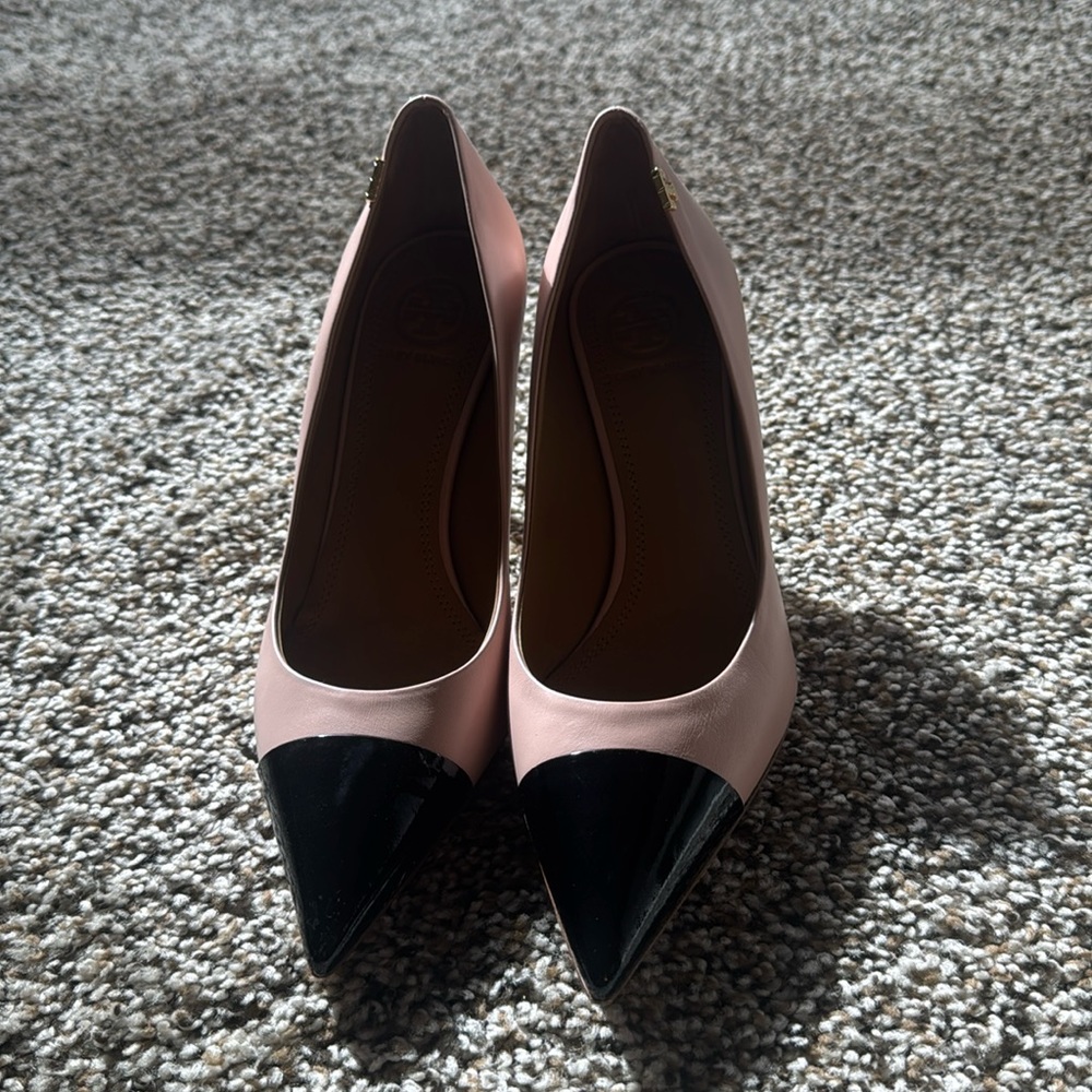 Tory Burch pumps